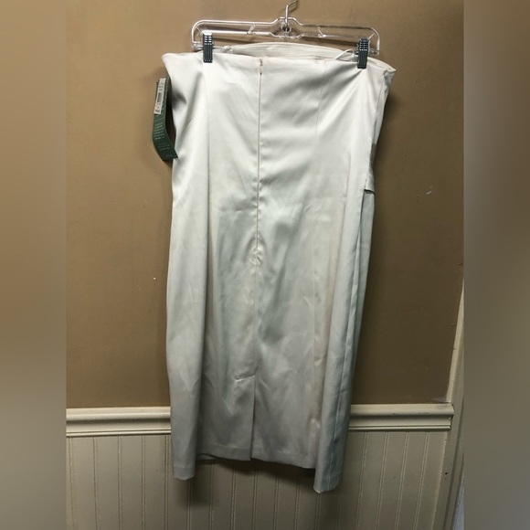 Signature by Sangria Off White Strapless Evening Dress Size 14 NWT - Picture 2 of 5